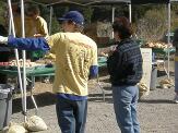 volunteers3_thumb.jpg
