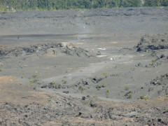 Volcano-Park-Kilauea-Iki-crater-east_thumb.JPG