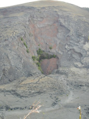 Volcano-Park-Kilauea-Iki-fountain-mouth_thumb.JPG