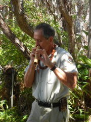 Volcano-Park-nose-flute_thumb.JPG