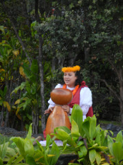 Volcano-park-hula2_thumb.JPG
