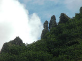 Haena_Beach_Towers_thumb.JPG